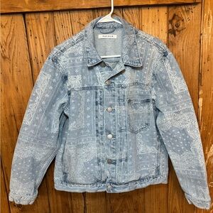 PacSun Men’s Light Wash Paisley Print Denim Jacket Size L